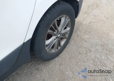 2015 Hyundai Tucson Se from USA, damaged, VIN KM8JUCAG0FU953259